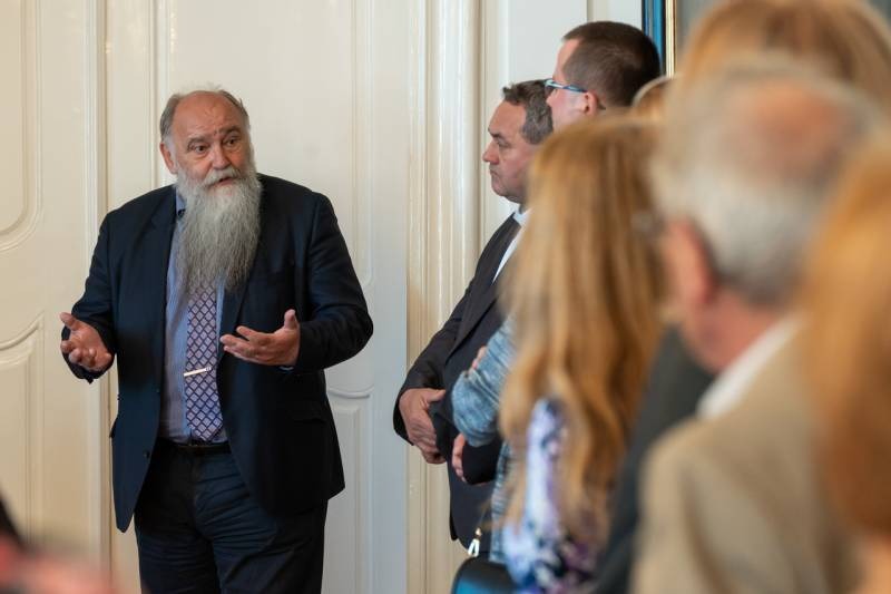 imgi_11_thumb_776_2024_04_11_tabla_13