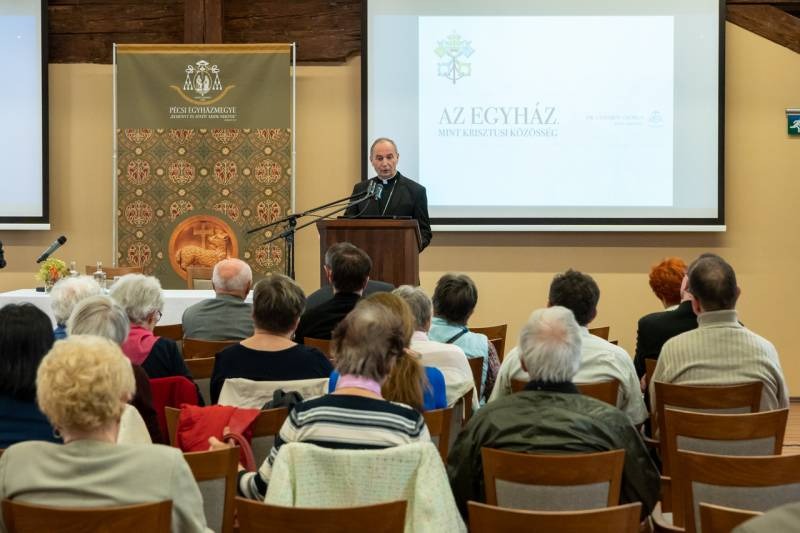 imgi_22_thumb_775_2024_04_10_szabadegyetem_17