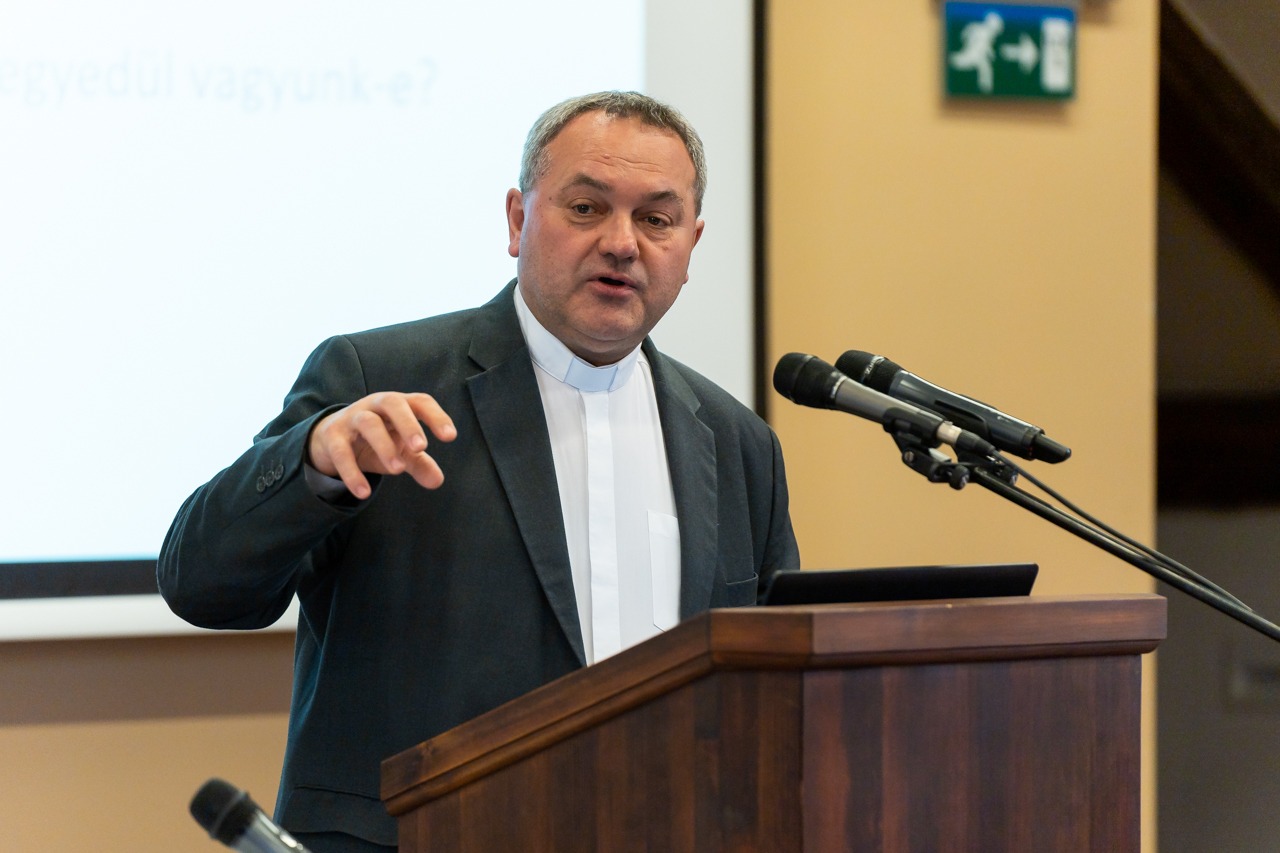 imgi_30_2024_04_05_ferfitalalkozok_02