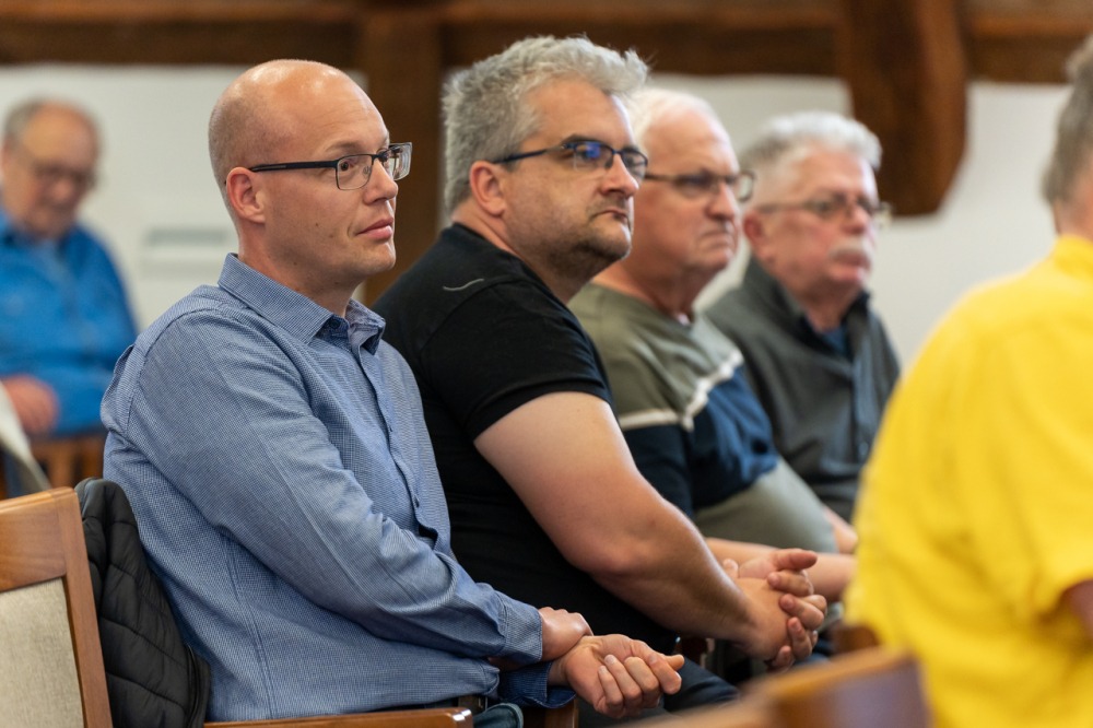 imgi_53_774_2024_04_05_ferfitalalkozok_17