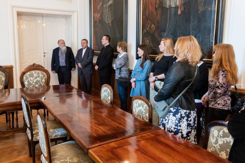 imgi_7_thumb_776_2024_04_11_tabla_05