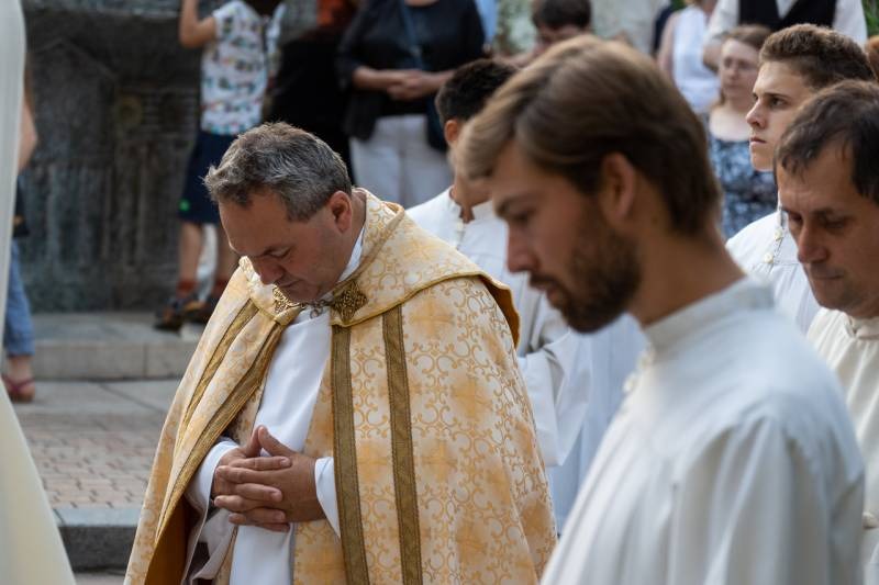 imgi_105_thumb_794_2024_06_02_urnapja pecs_106