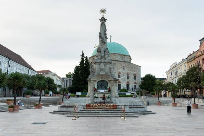 imgi_111_thumb_794_2024_06_02_urnapja pecs_112