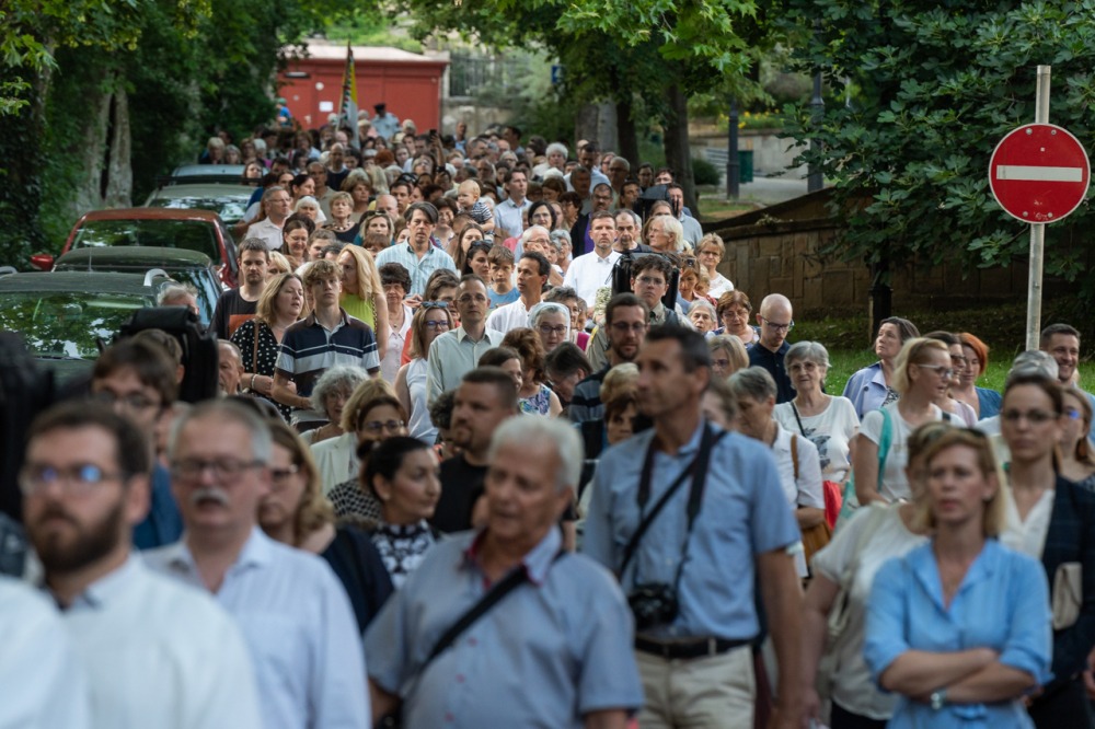 imgi_216_794_2024_06_02_urnapja pecs_74