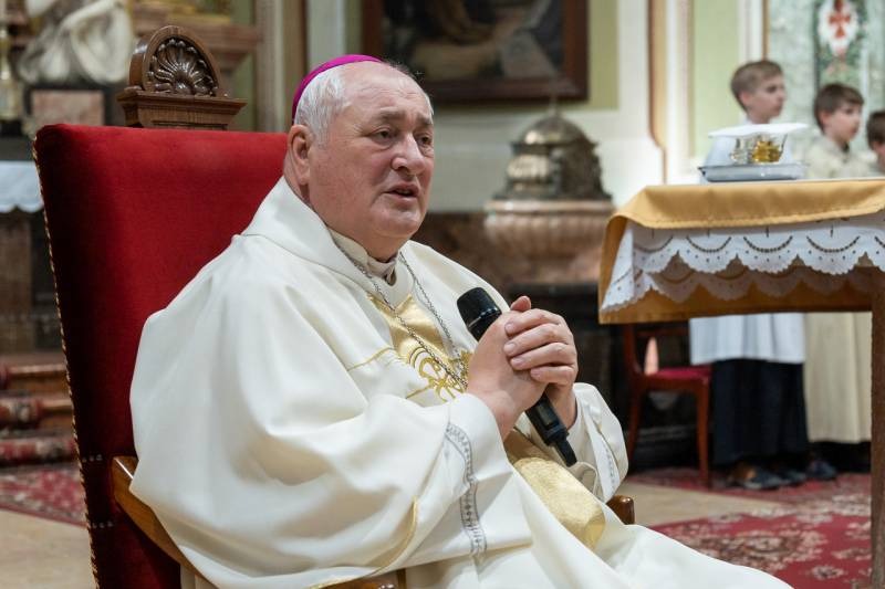 imgi_21_thumb_785_2024_05_12_szekszard mayer biro_18