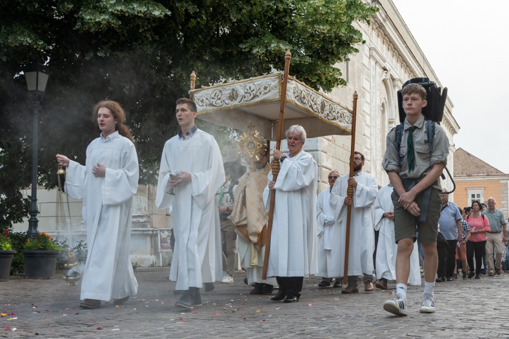 imgi_230_794_2024_06_02_urnapja pecs_88