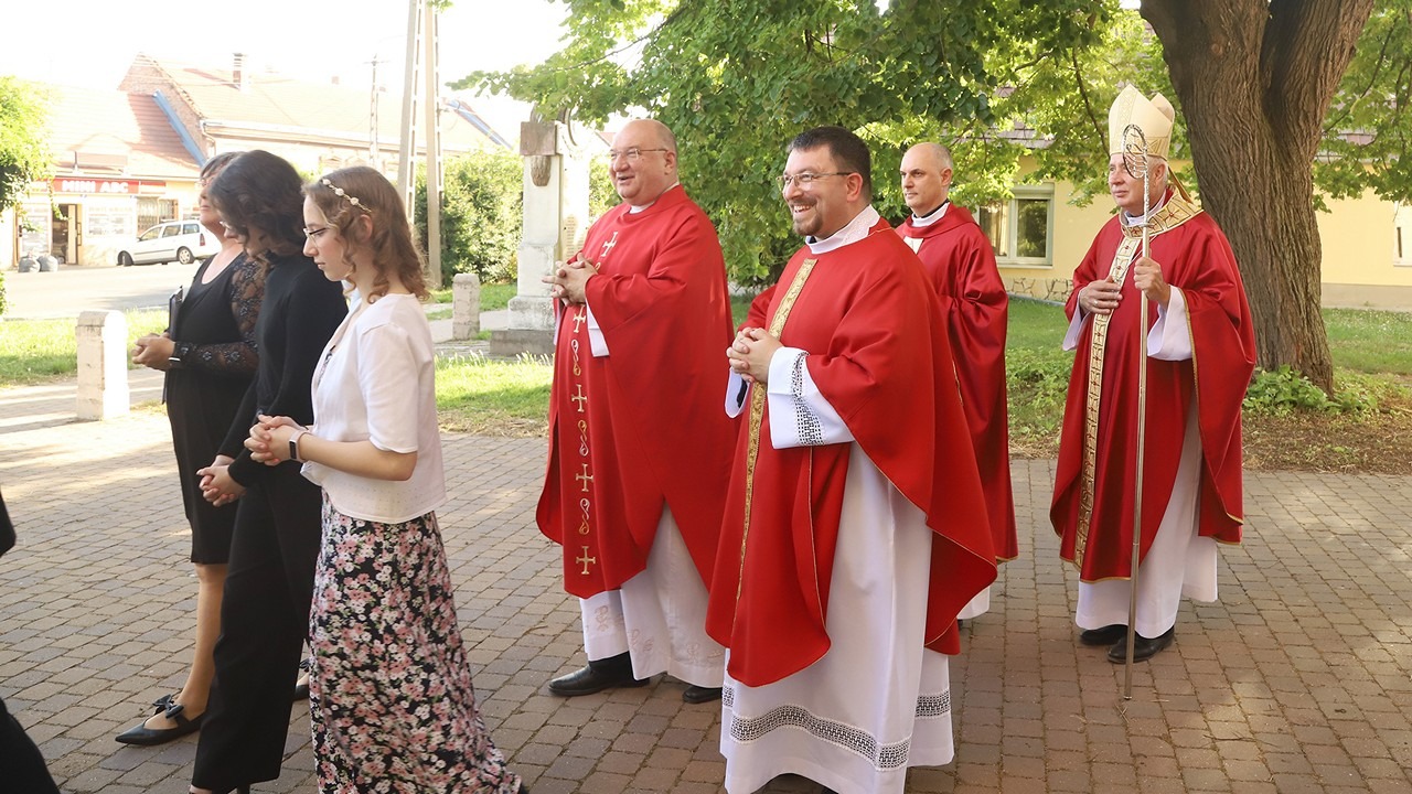 imgi_31_horvat_bermalas002