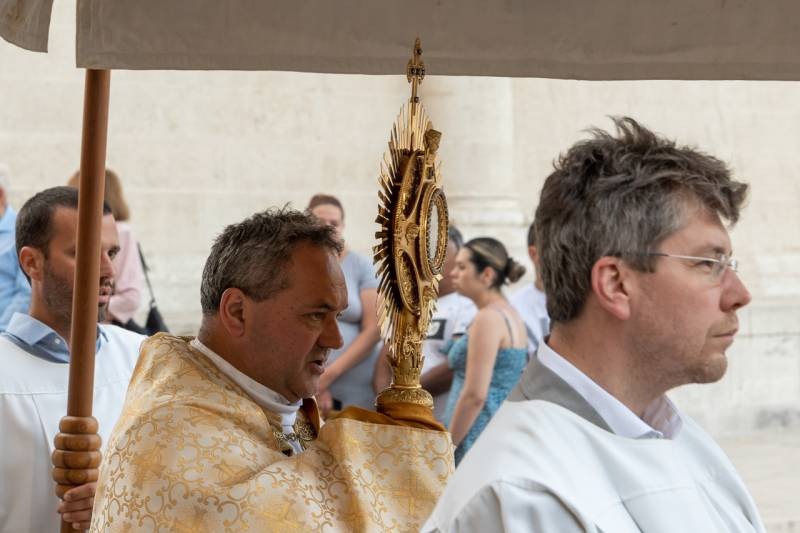 imgi_55_thumb_794_2024_06_02_urnapja pecs_55