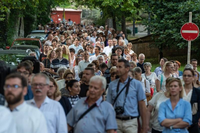 imgi_74_thumb_794_2024_06_02_urnapja pecs_74