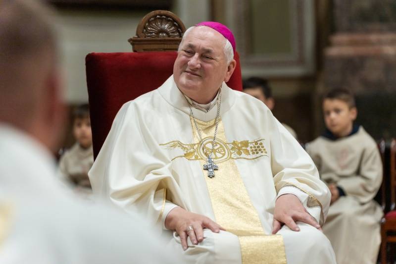 imgi_89_thumb_785_2024_05_12_szekszard mayer biro_89