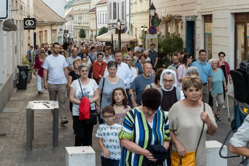 imgi_94_thumb_794_2024_06_02_urnapja pecs_95