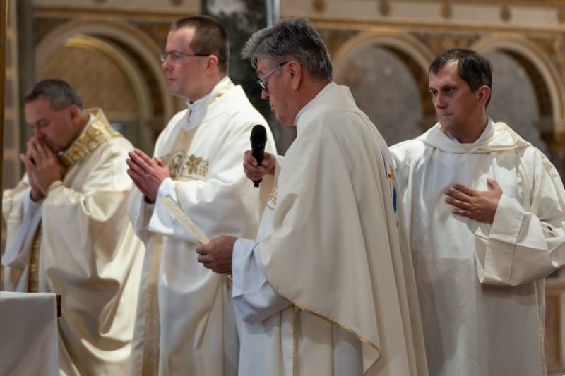 imgi_31_thumb_799_2024_06_15_dulanszky dij_29