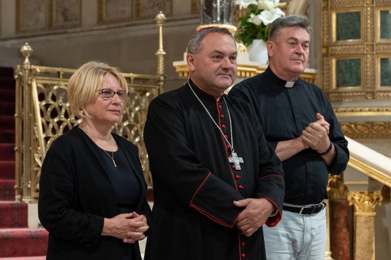 imgi_44_thumb_799_2024_06_15_dulanszky dij_41