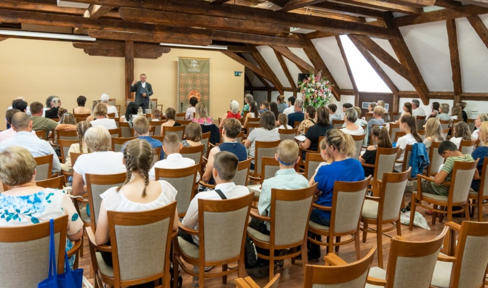 imgi_54_797_2024_06_07_szavaloverseny_11