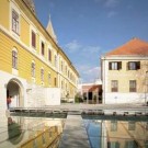 3f3d620f534a5e63b2790aaa08f65a4e_w135_h135_cp