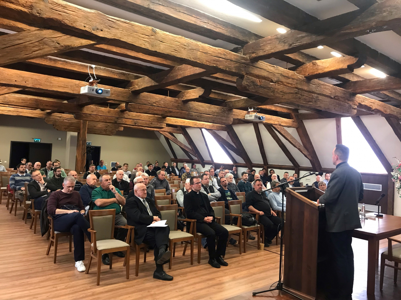 Ferfitalalkoz-8-TL-12