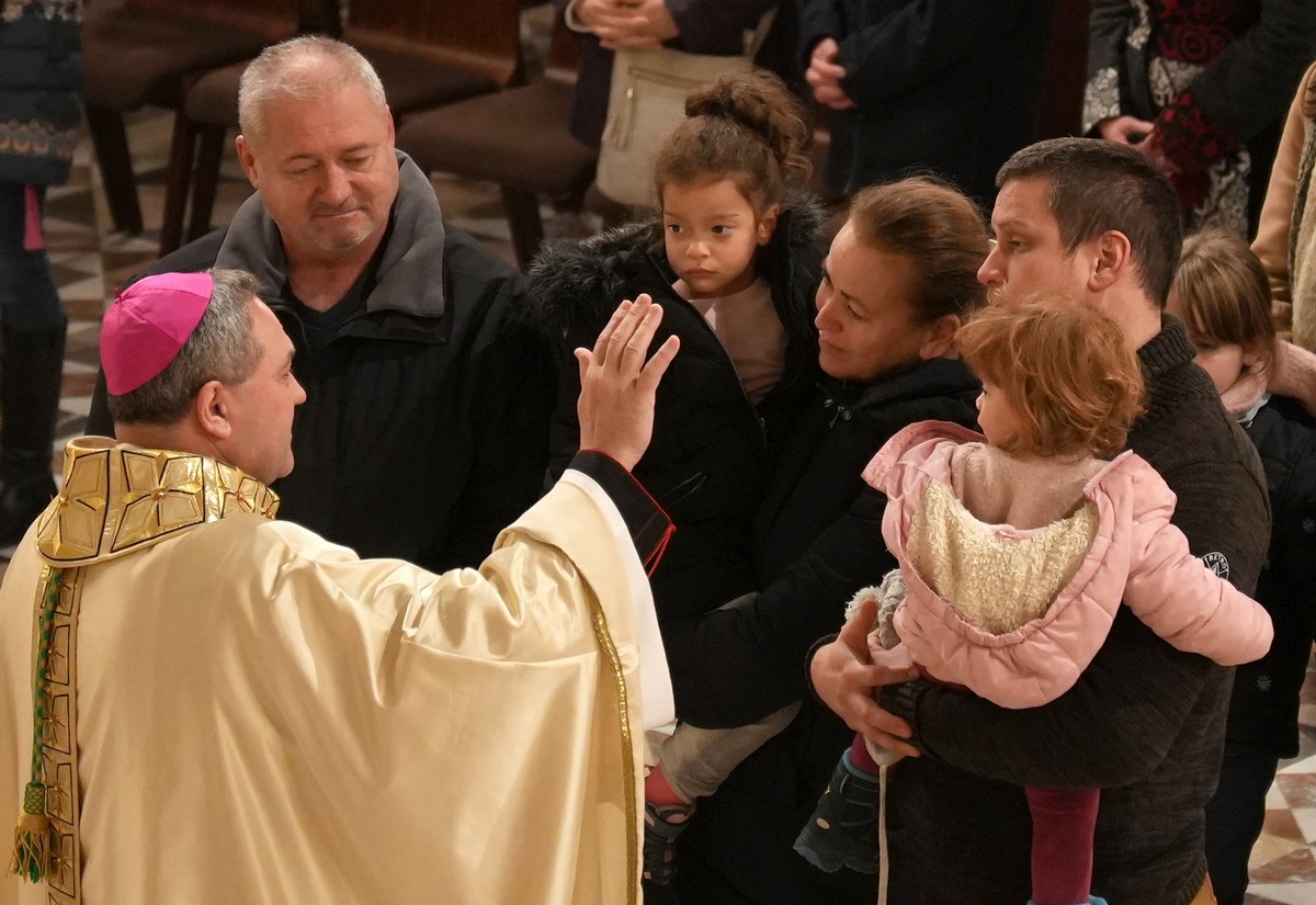 Szent-Csalad-2022-06