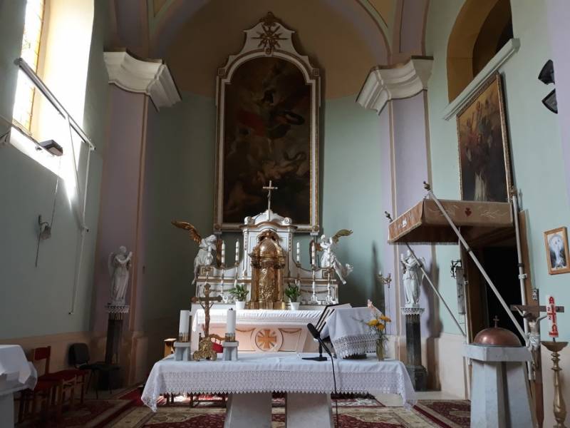 thumb_267_Nagymanyok_oltar