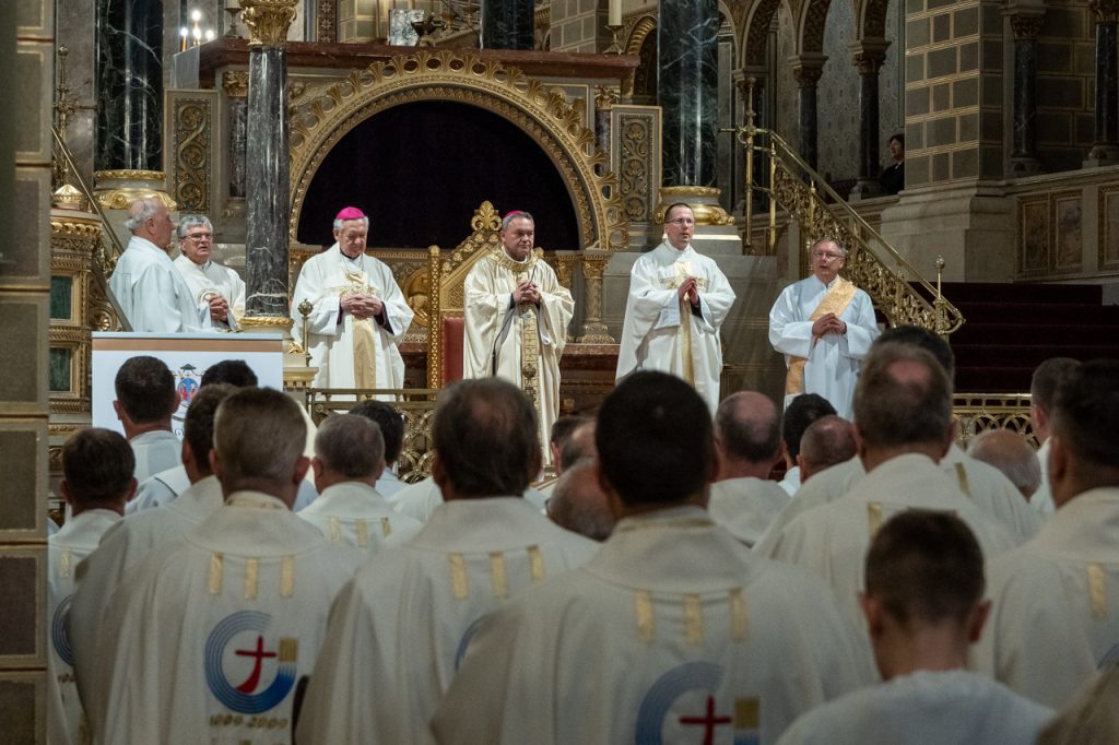 2025_04_17_nagycsut_olajszenteles_41