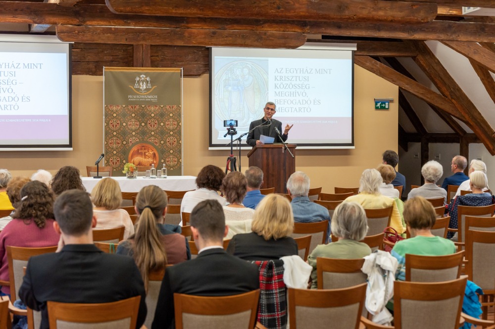 imageye___-_imgi_59_783_2024_05_08_szabadegyetem_12