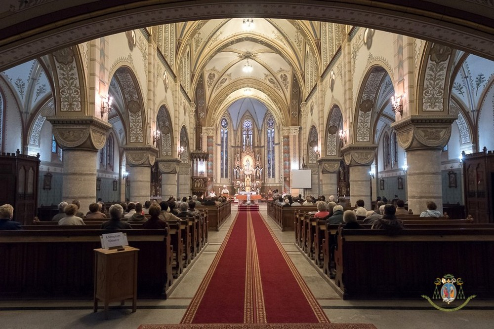 148_bataszek_web-20181004-29_templom