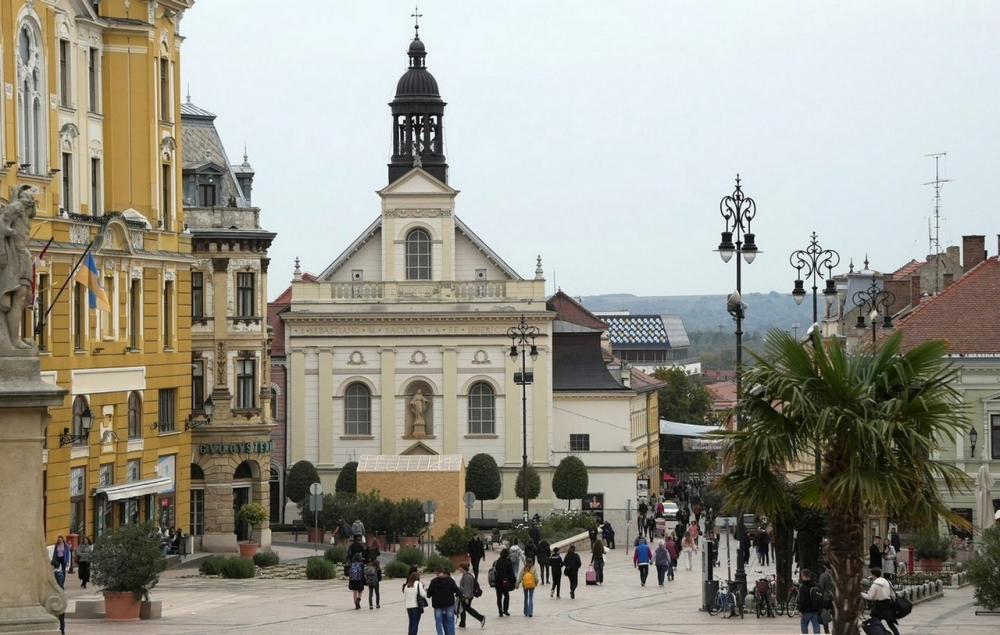 468_Irgalmasok-temploma-kulso