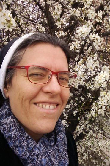 Bartal-M.-Orsolya_600x400-370×555