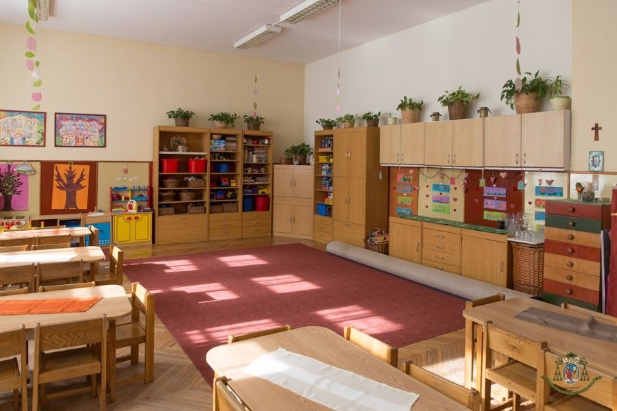 imgi_20_1188_6416_zoomed_szent_mor_ovoda_tala-lkozo_a_puspokkel_web-20160518-14