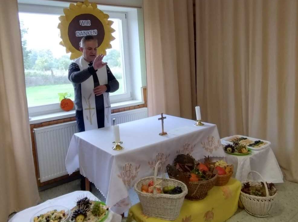 dombovar_teremtes_hete10