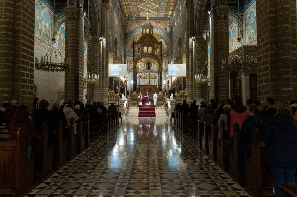 2025_12_01_rorate_05